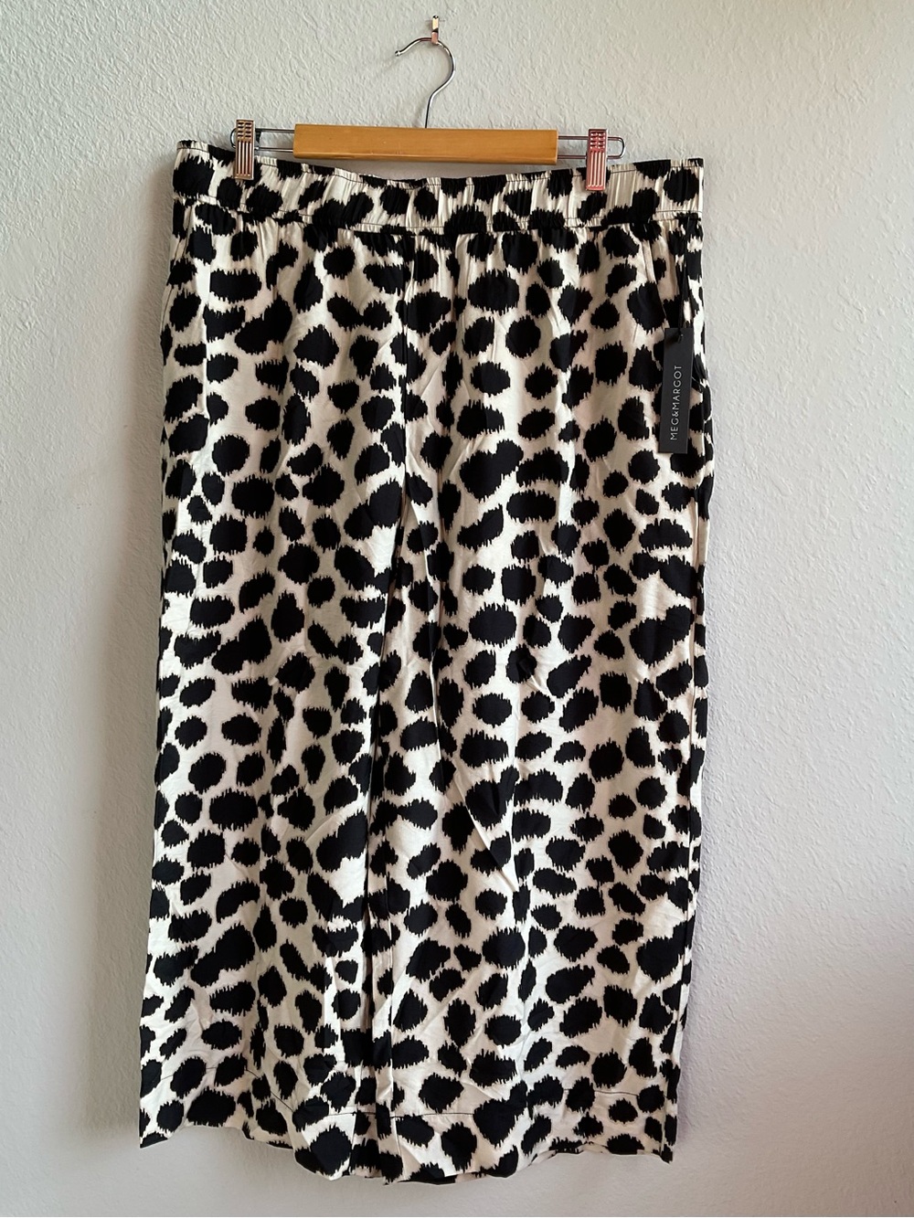Meg & Margot Pull On Wide Leg Crop - Animal Print